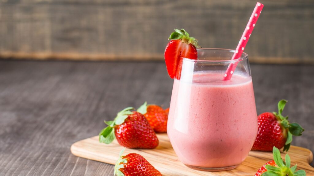 Uses Of Strawberry Juice 1024x573 
